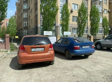 Салон красоты 20 кв. м с большим окном