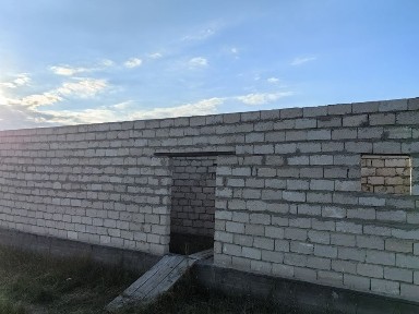 ГиперАнвар қасында 9, 30соток жер сатылады. Свет, су бар магазин рядом