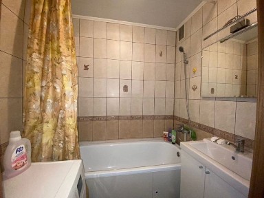 Продаю 3 комнатную квартиру