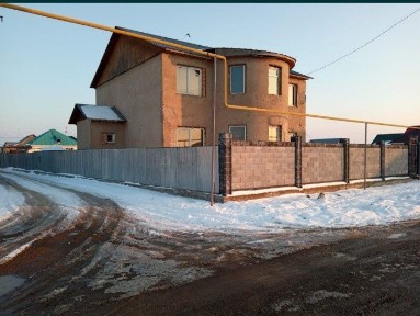 Продам дом кирпичный с участком 10соток 12млн