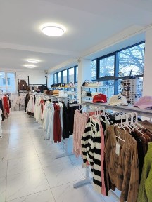 Продаються Магазин оджеды