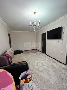 Продам срочно 4-х ком квартиру!