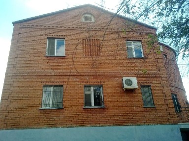 Продается дом в центре города