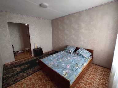 2х комнатная улучшенной планировки, посуточно.