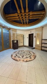 4-комнатная квартира · 252 м² · 3/6 этаж, Шукшина 71