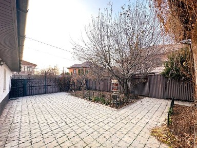 Отдельный дом · 5 комнат · 160 м² · 3.2 сот., мкр Калкаман-3