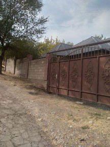 Продаётся отдельностоящий дом из кирпича