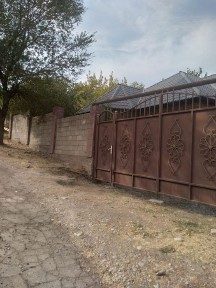 Продаётся отдельностоящий дом из кирпича