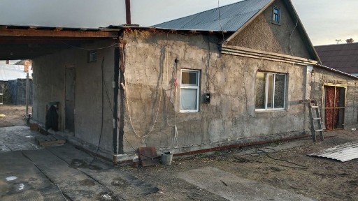 Продаётся дом в поселке Новодолинский