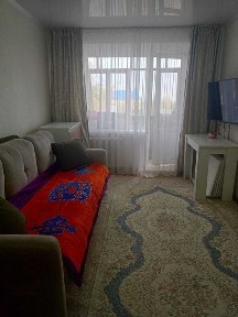 продам квартиру в центре мало семейного типа