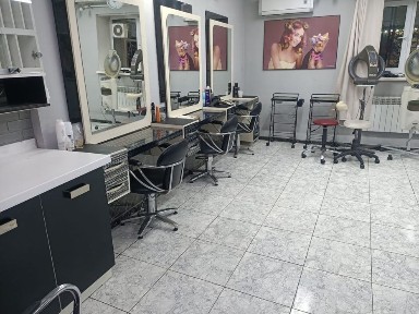 Сдам в аренду кресло место в салоне красоты