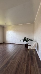 Срочно продам дом в Каскелене. Двухэтажный дом, 5 комнат и 2 санузла