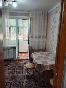 Сдам квартиру 1 ком. посуточно. почасам. хбк. кр. крест. алтай. 101.