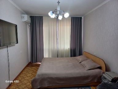 Сдаётся 1 комнатная квартира по суточно и часовой