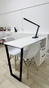 Арендага маникюр стол бериледи