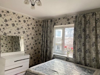 3 комнотная кирпичная квартира