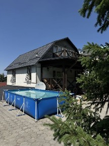 Сдается ШАЛЕ В ГОРАХ ДЛЯ ДВОИХ с потрясающим видом на горы и на город