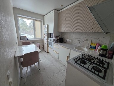 Продам евро квартиру в центре Борового.