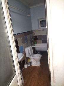 Сдам дом в районе леса завода.