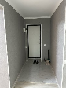 Продам квартиру 3-ком в Шахтерском дворе Ауэзова 18 кв 1