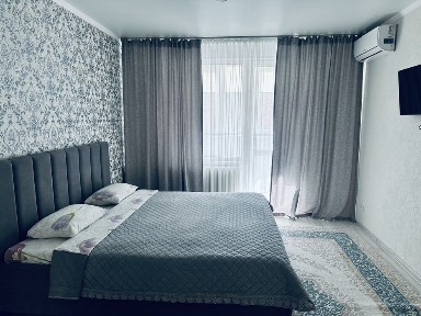 Посуточная аренда 1 ком кв в 5 мкр