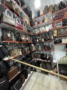 Продам Бутик В Центральном рынке ТД Достык 2