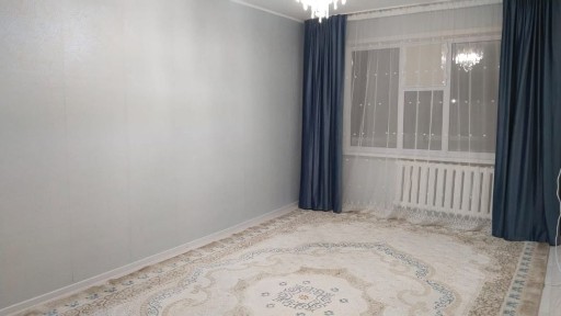 Продам квартиру трёхкомнатную