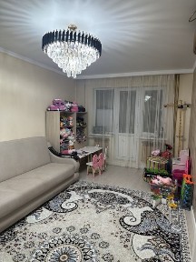 Продам двухкомнатную квартиру в центре