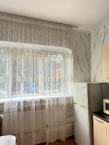 Продам 1 ком. квартиру. Можно и под офис под бизнес