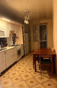 Продается 2-х комн. кв Женис, 2018 г