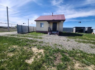 Дача Сарыбұлақ трассанын бойында