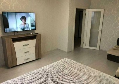 Однакомнатная в центре. Улице Абая