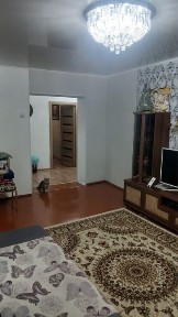 Продается квартира четырехкомнатная