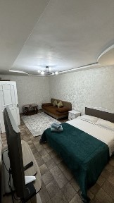 Пр часам 2000,1ком в центре