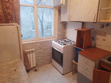 Сдам 2 комнатную квартиру