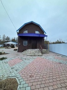 Продается 3-этажный коттедж в г Тобыл