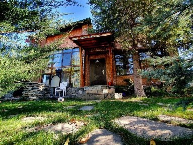 Шикарный дом / дача в стиле 