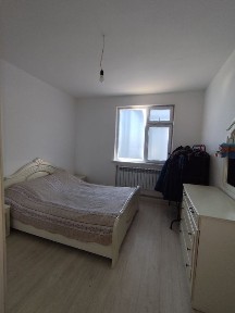 Срочно продается 3х ком кв 3 этаж 15 мкр 21 дом