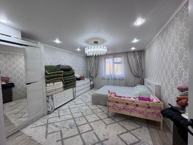 Продаётся светлый уютный домик в Заречном 1. Покупателю есть торгггггг