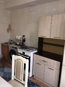 сдаем 1 квартиру 33 кв на Бухар Жырау, угол Маркова