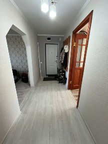 Срочно продам 3х комнатную квартиру в центре города