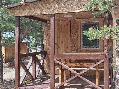 Продам двух местный домик