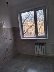 Шахтинск 2 ком квартира. С ремонтом Стеклопакеты Титан 2 этаж