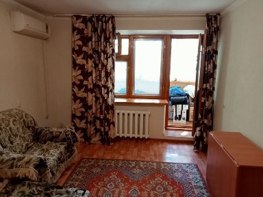 Продам квартиру в 11 микрорайоне