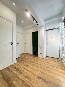 Продам 4-х комн. квартиру