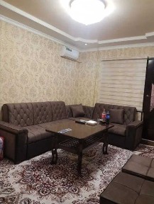 Сдается 2-х комнатная в центре. Абая