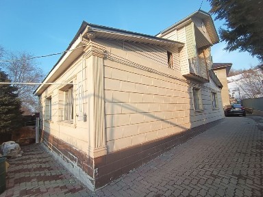 Продам дом под разбор