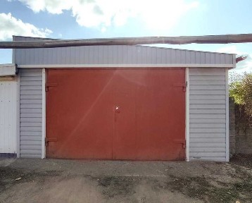 Продается особняк из 4 комнат с ремонтом по ул. Коммунальная.