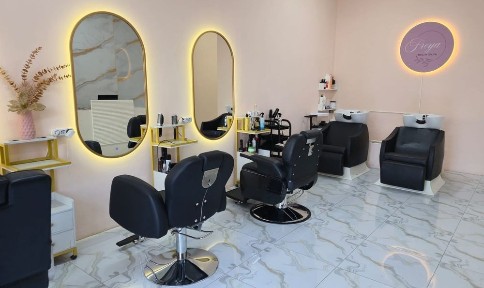 Сдам в аренду кресло парикмахера барбера