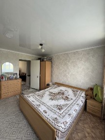 Продаётся уютная 2-комнатная квартира с ремонтом в центре Дубовки